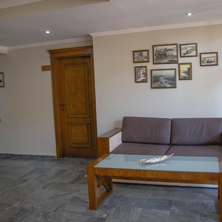 Prince Cyril Hotel Nesebar Esterno foto
