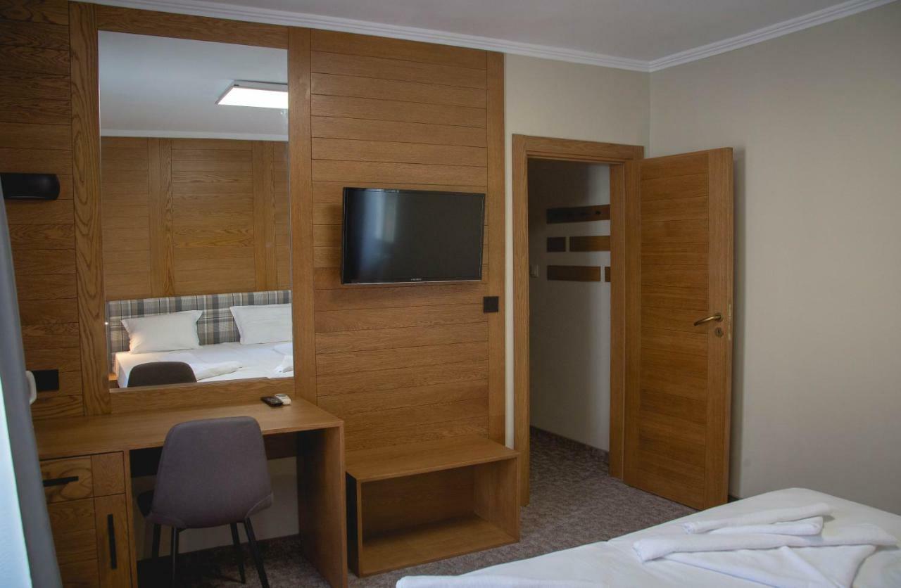 Prince Cyril Hotel Nesebar Esterno foto